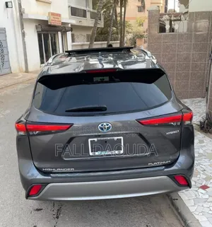 Toyota Highlander 2023 Gris