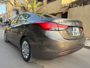Hyundai Elantra 2013 Autre