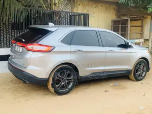 Ford Edge SE 4dr AWD (2.0L 4cyl 6A) 2016 Gris