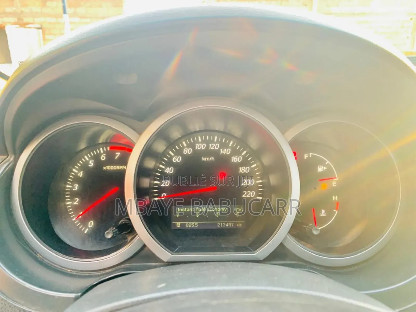 Suzuki Grand Vitara 2011 Blanc