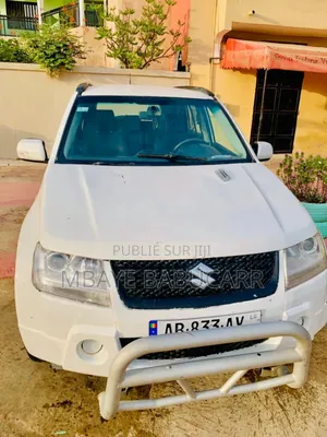 Suzuki Grand Vitara 2011 Blanc