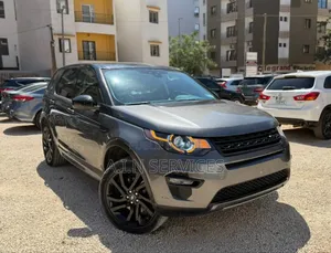 Land Rover Discovery 2018 Gris
