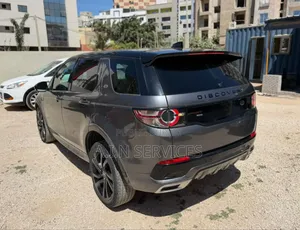 Land Rover Discovery 2018 Gris