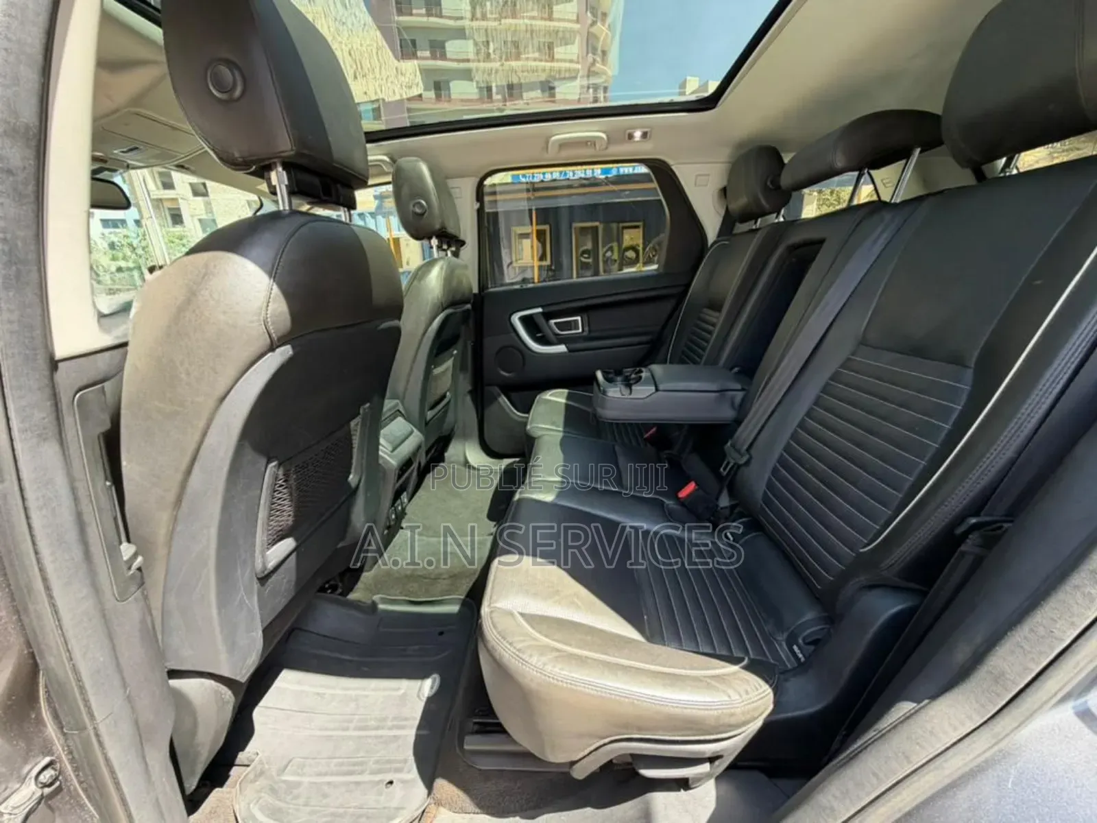 Land Rover Discovery 2018 Gris