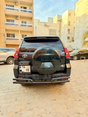 Toyota Land Cruiser Prado 2.8 2024 Noir