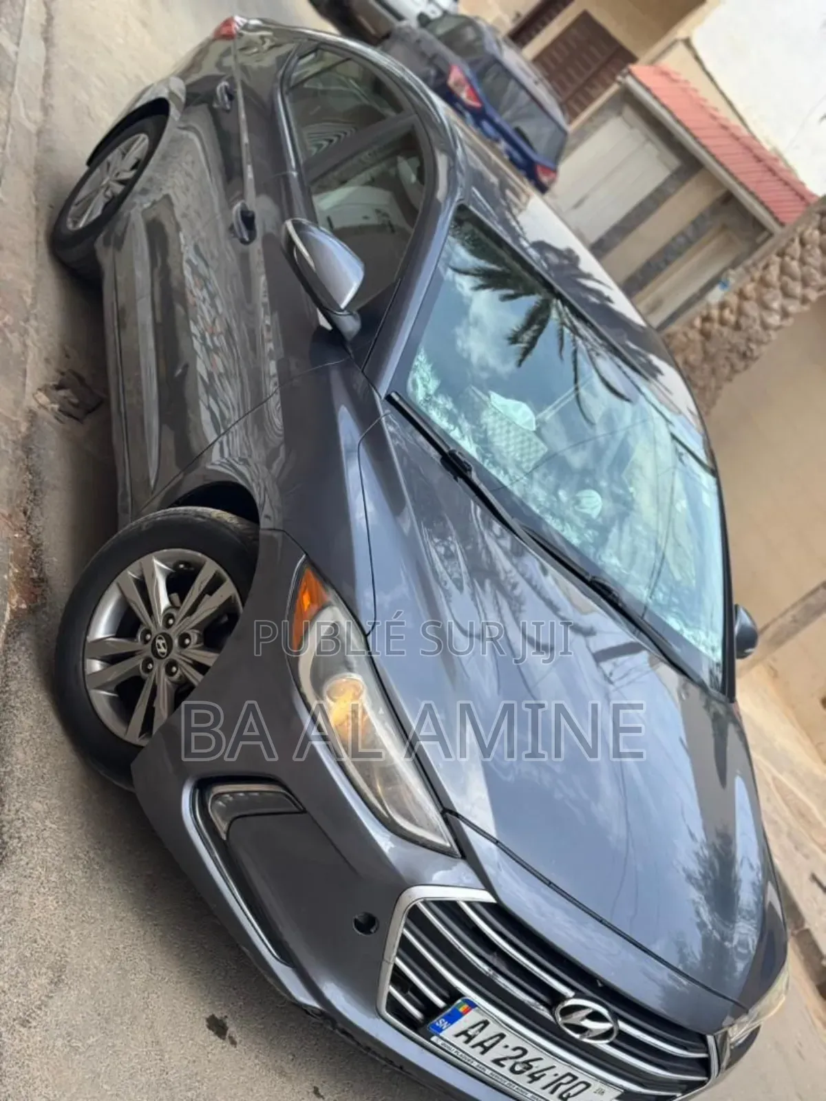 Hyundai Elantra SE Sedan FWD (2.0L 4cyl 6M) 2017 Gris