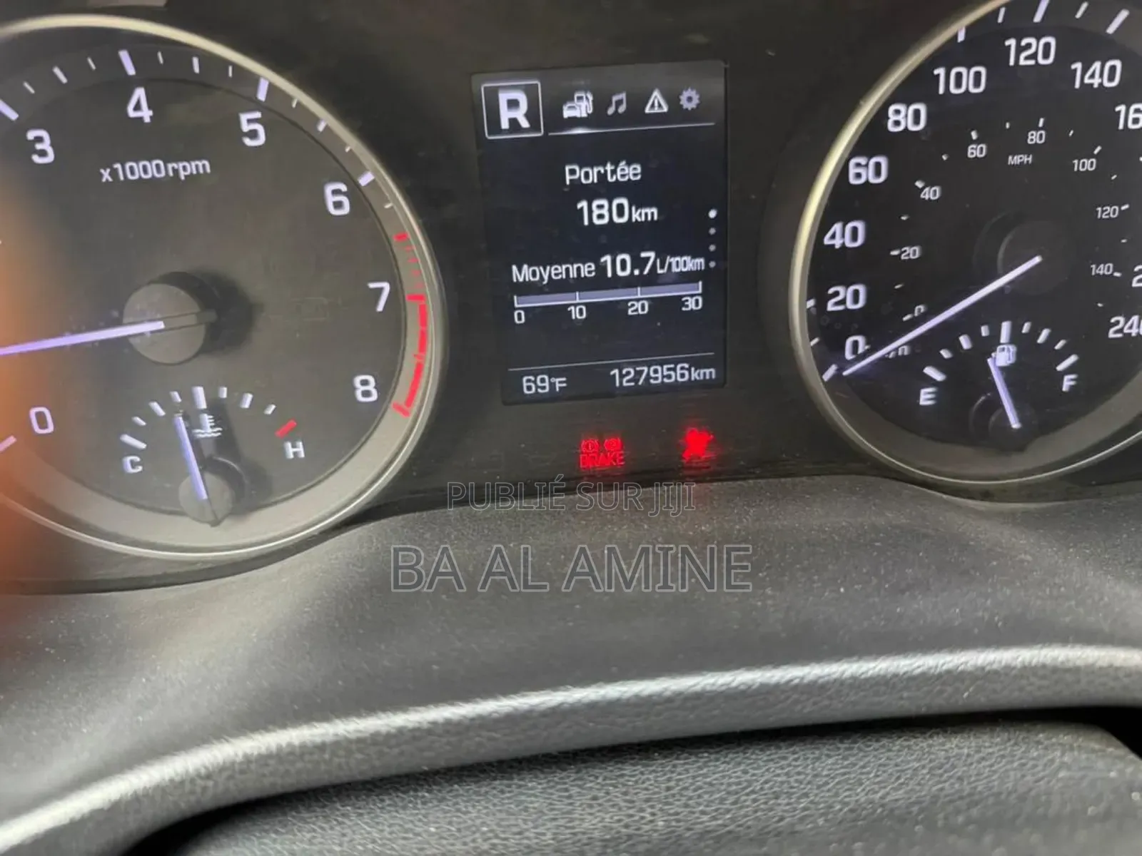 Hyundai Elantra SE Sedan FWD (2.0L 4cyl 6M) 2017 Gris