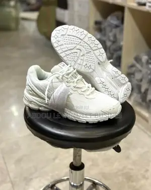New Balance 1906 Blanc Original Disponible