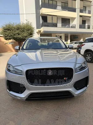 Jaguar F-Pace S AWD 2018 Gris
