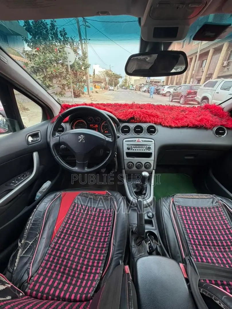 Peugeot 308 2013 Rouge