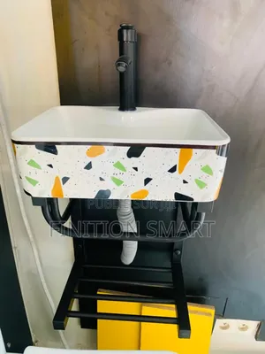 Vasque Design Chic Et Classe Qualité Supérieure Disponible