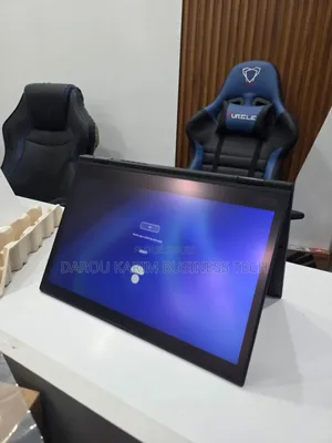 Nouveau Lenovo Thinkpad X1 Yoga 16GB Intel Core i7 SSD 512GB