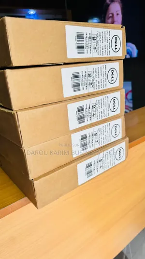 Nouveau Dell Latitude 14 7480 8GB Intel Core i7 SSD 256GB