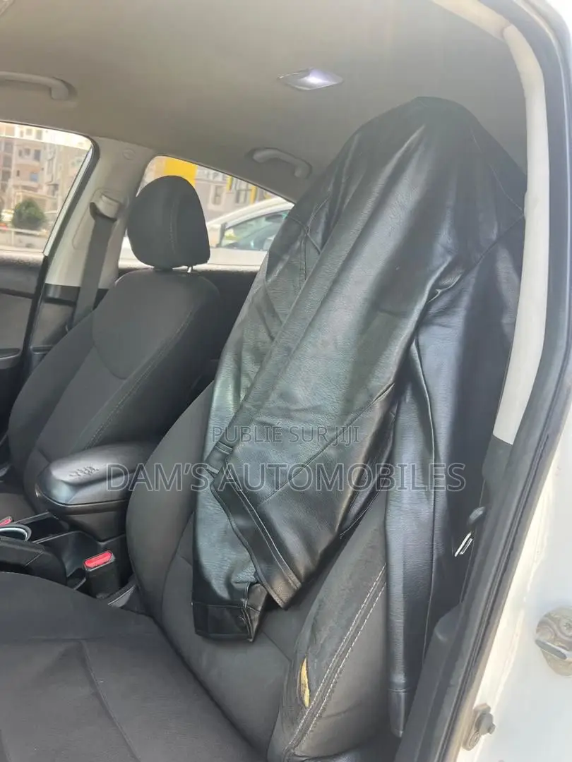 Hyundai Elantra 2017 Blanc