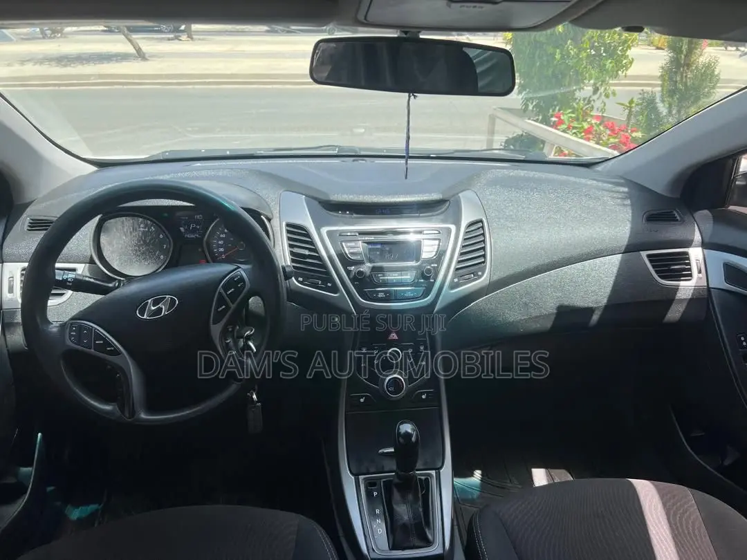 Hyundai Elantra 2017 Blanc