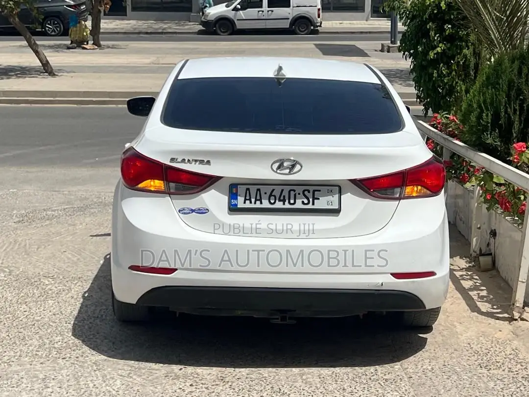 Hyundai Elantra 2017 Blanc