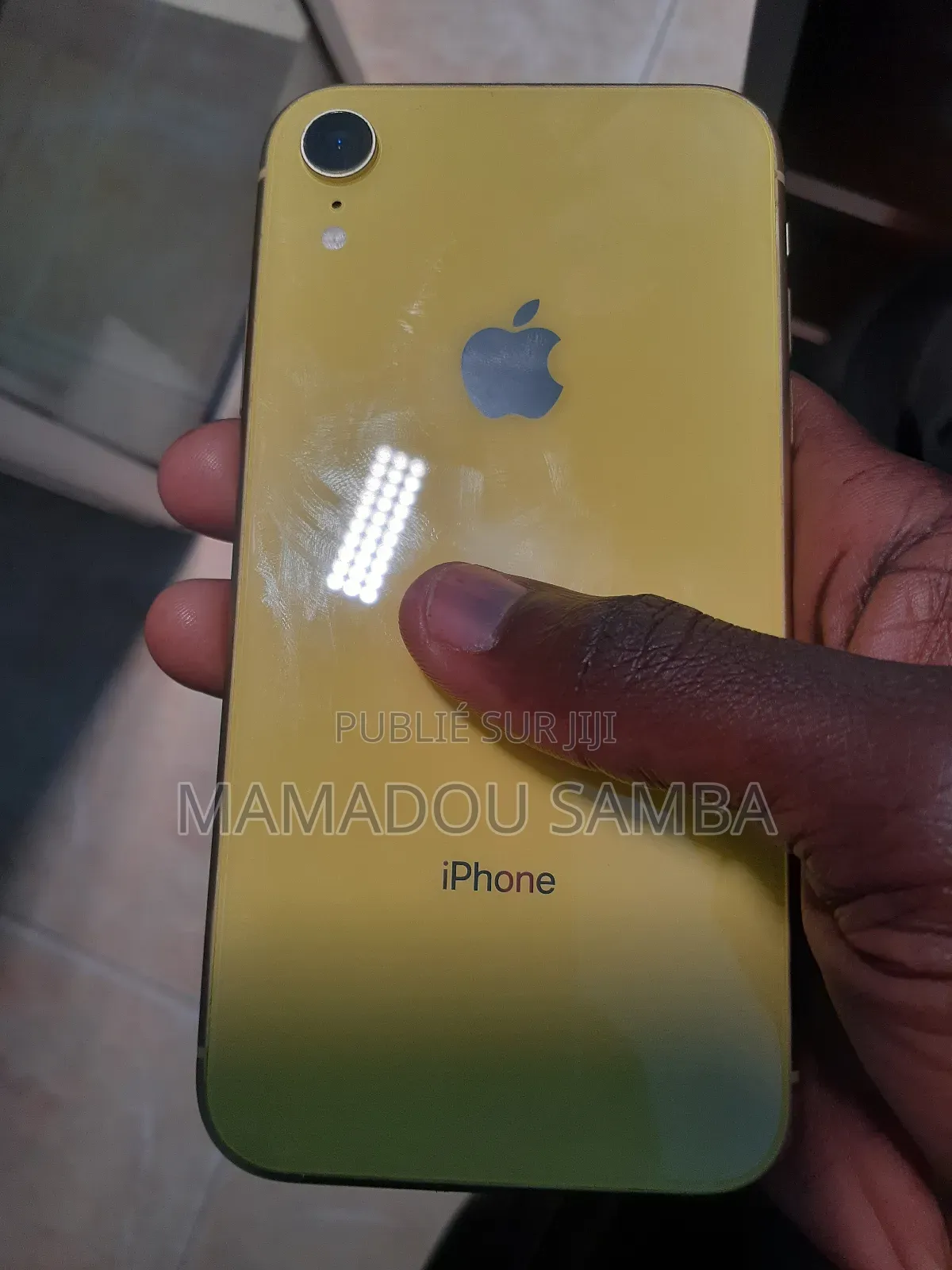 Apple iPhone XR 64 GB Jaune