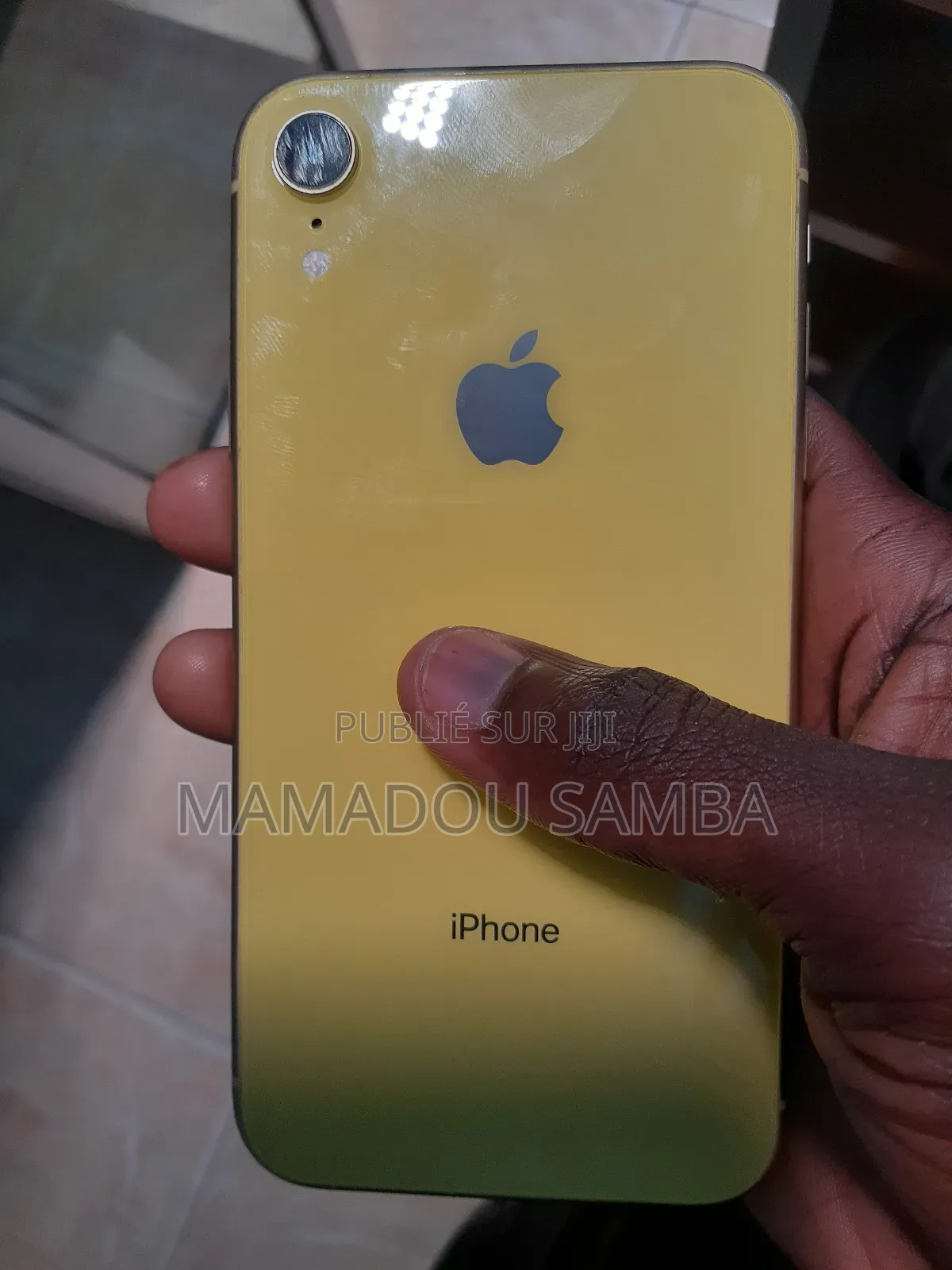 Apple iPhone XR 64 GB Jaune
