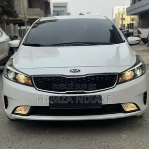 Kia K3000 2017 Blanc