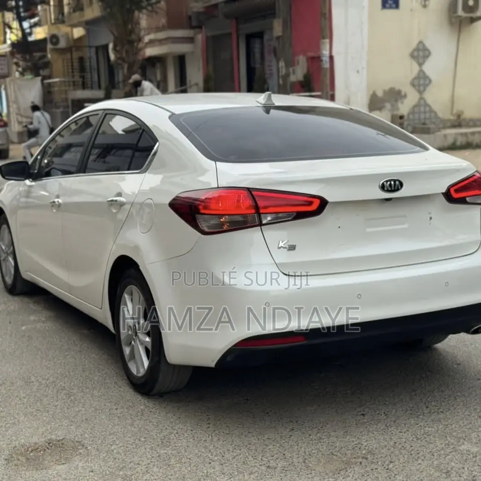 Kia K3000 2017 Blanc