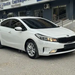 Kia K3000 2017 Blanc