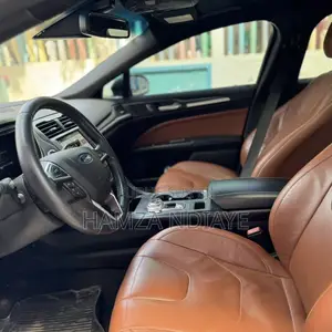 Ford Fusion 2019 Gris