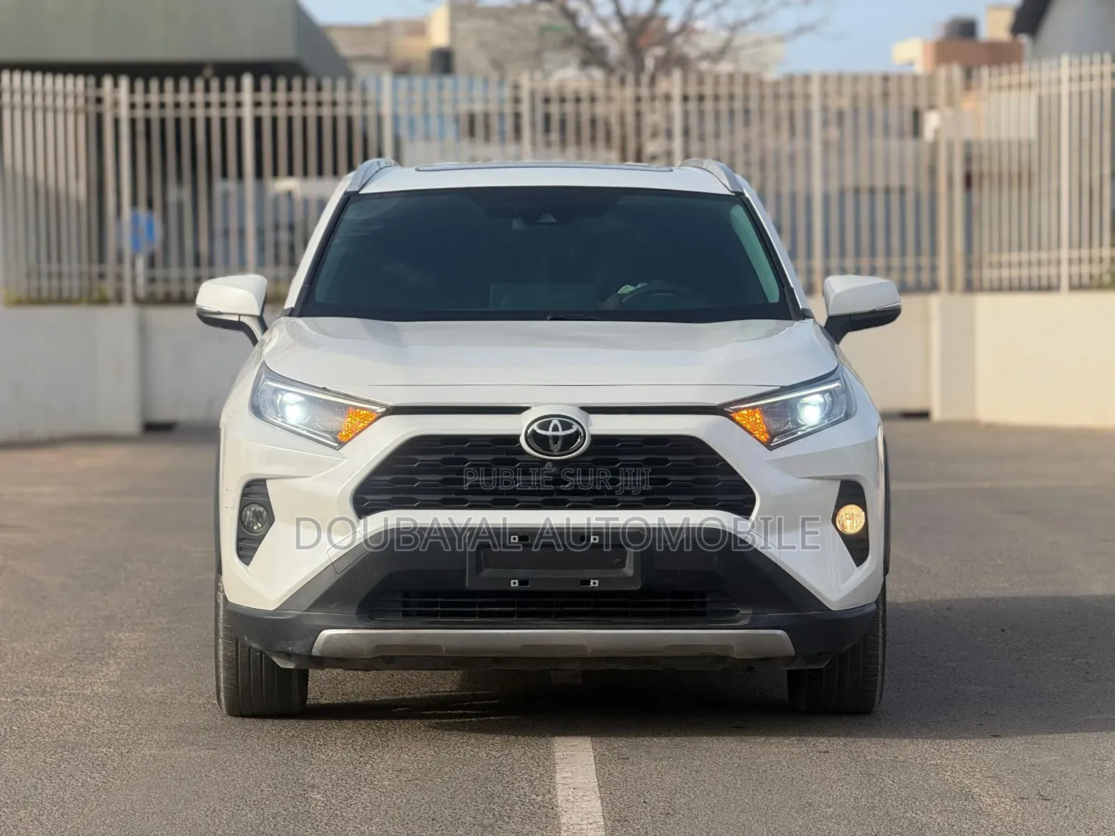 Toyota RAV4 2021 Blanc