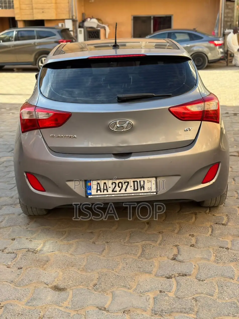 Hyundai Elantra 2014 Gris