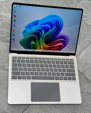 Nouveau Microsoft Surface Laptop 7 16GB Qualcomm Snapdragon X Elite SSD