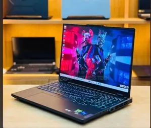 Nouveau Ordinateur portable Lenovo Legion 5i 32GB Intel Core i7 SSD 1T