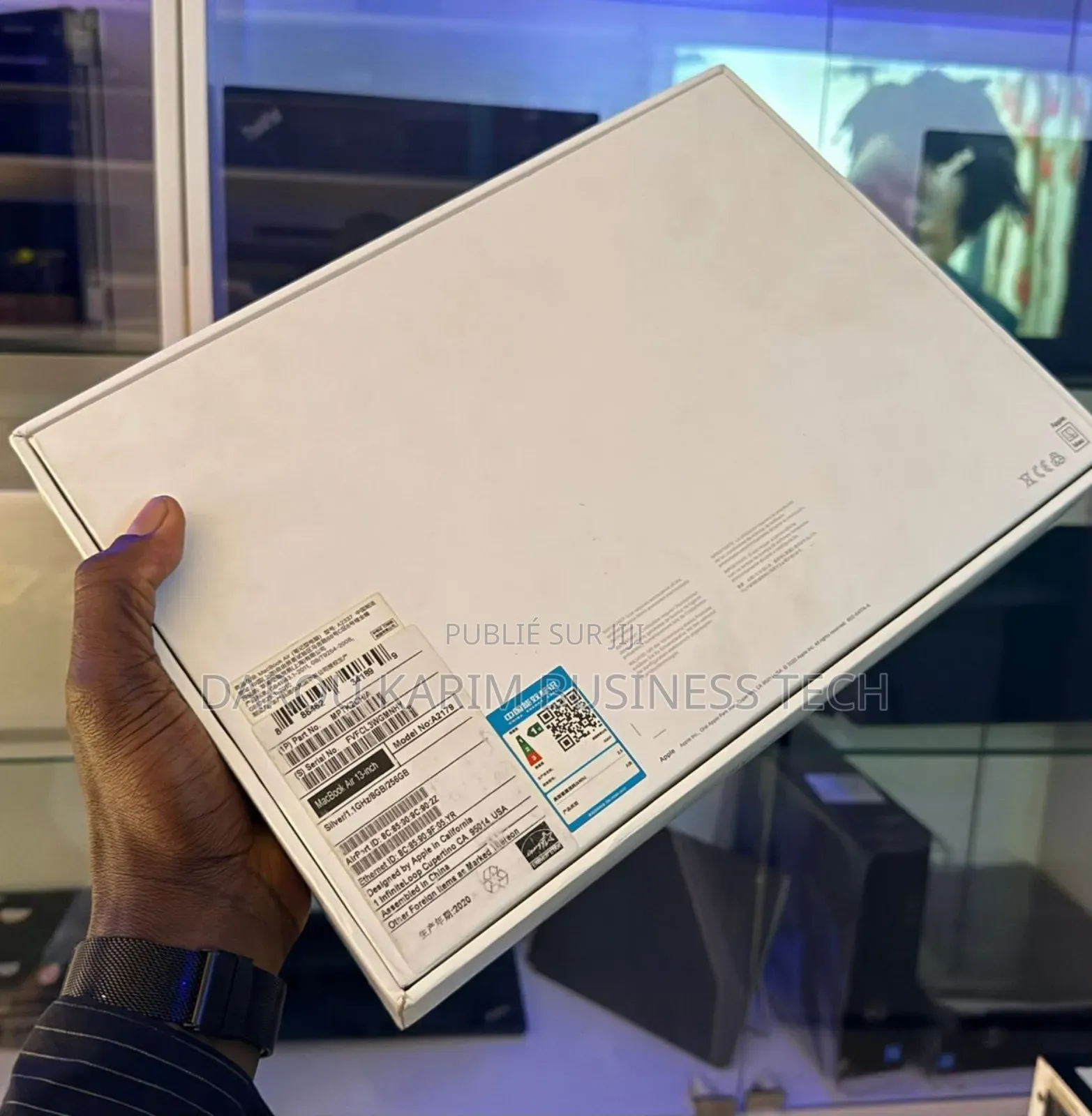 Nouveau Apple MacBook Air 2020 M1 8GB Apple M1 SSD 256GB