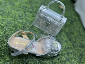 Ensemble De Chaussures Et Sacs Pour Filles