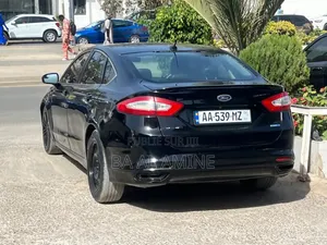 Ford Fusion SE AWD 2016 Noir