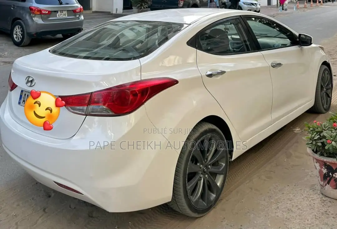 Hyundai Elantra 2013 Blanc