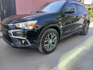 Mitsubishi RVR 2016 Noir