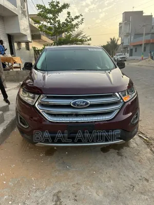 Ford Edge Titanium 4dr AWD 2017 Rouge