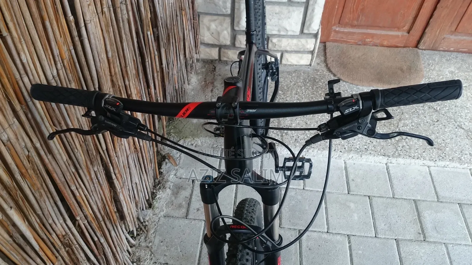VTT Cube Attention 29"