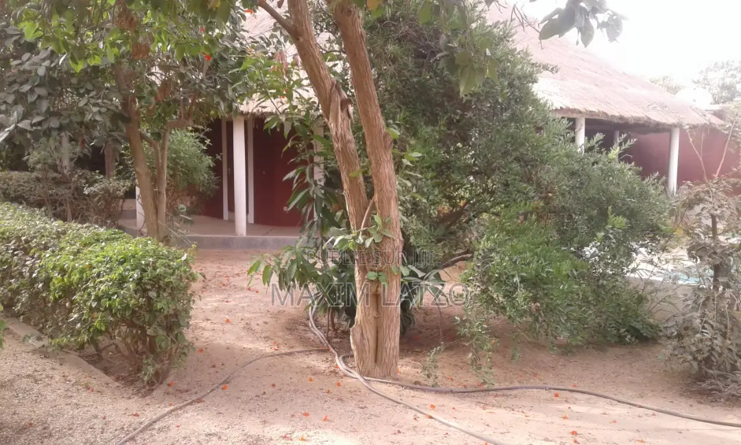 Furnished 2chbre Villa dans Sindia à Louer