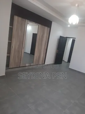 2chbre Appartement dans Gabs Building, Sicap-Liberté à Louer