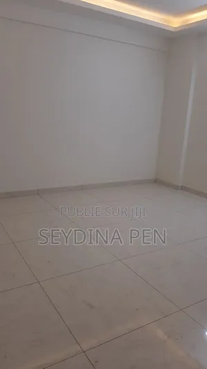 2chbre Appartement dans Gabs Building, Sicap-Liberté à Louer