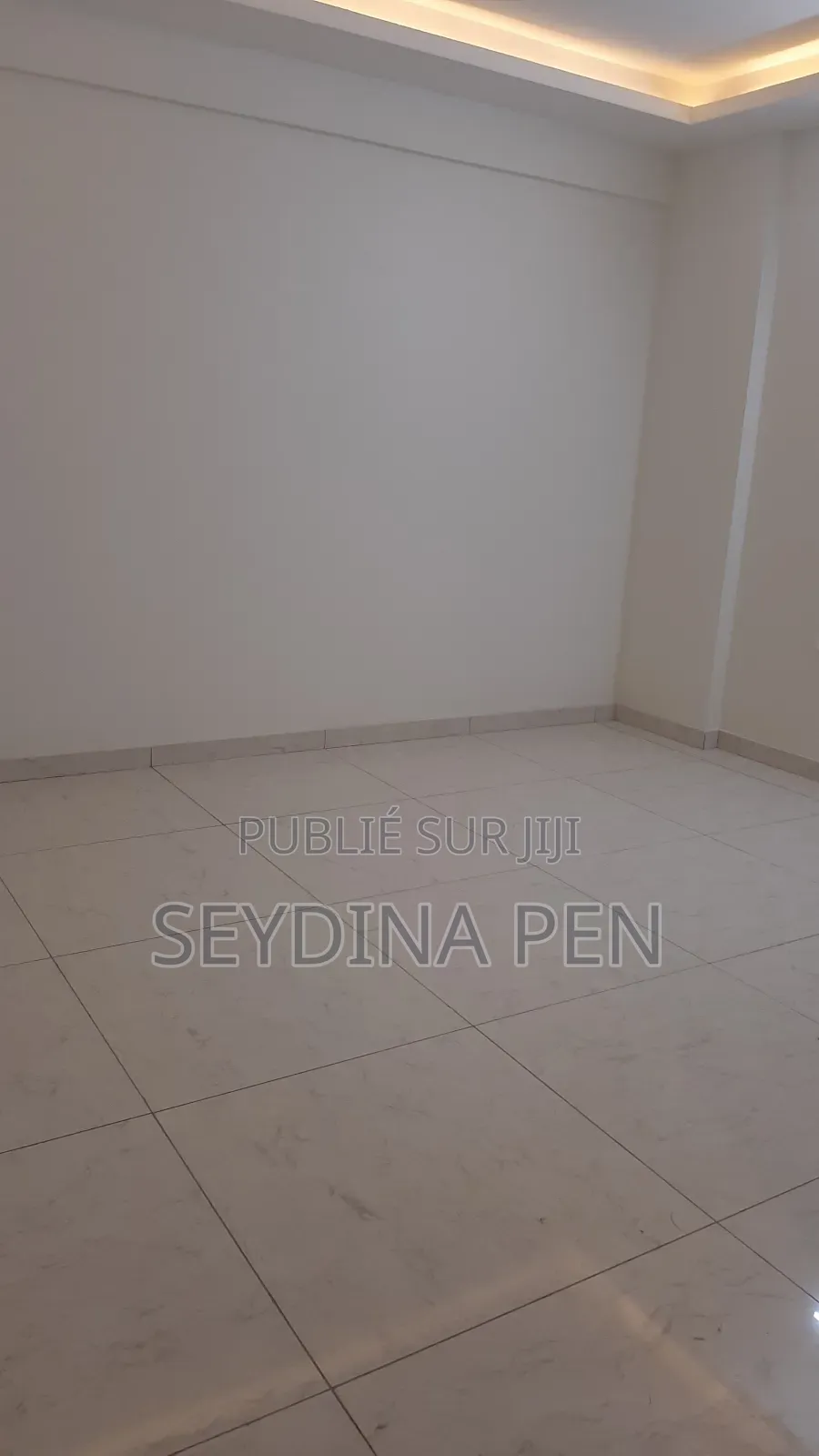 2chbre Appartement dans Gabs Building, Sicap-Liberté à Louer