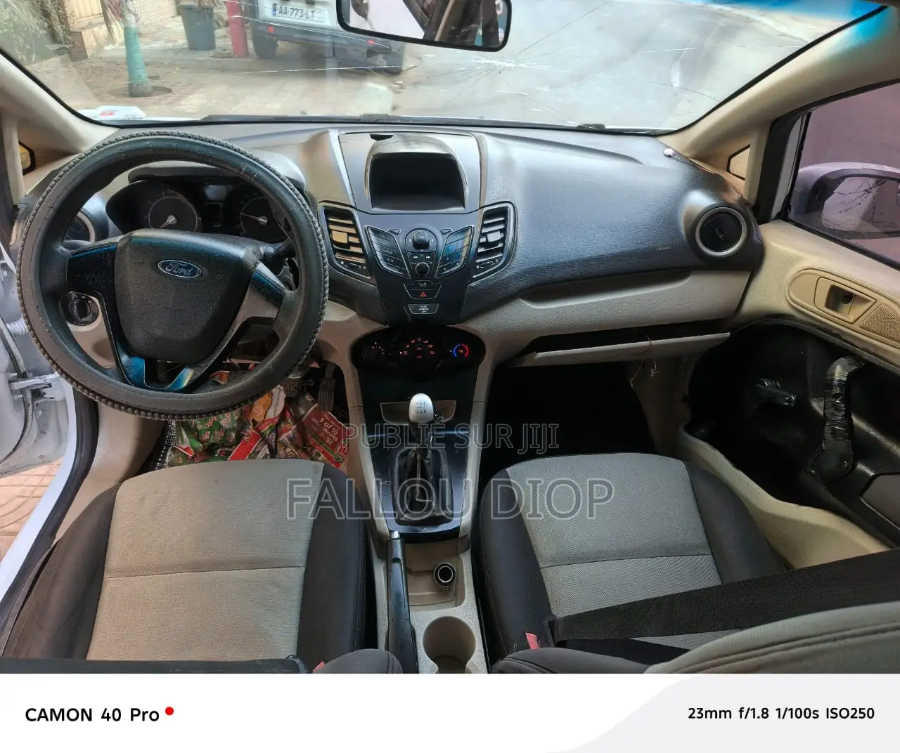 Ford Fiesta 2012 Blanc