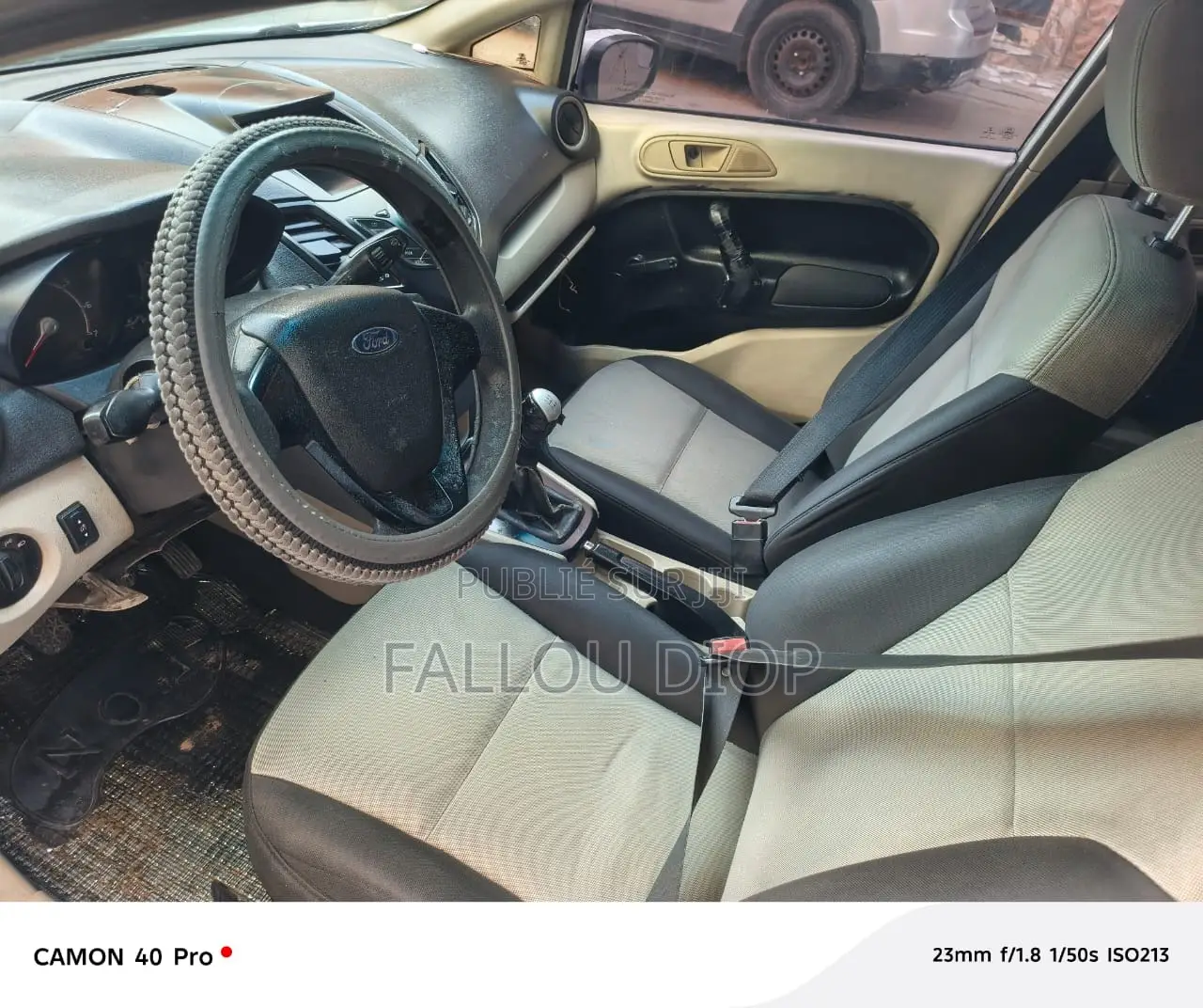 Ford Fiesta 2012 Blanc