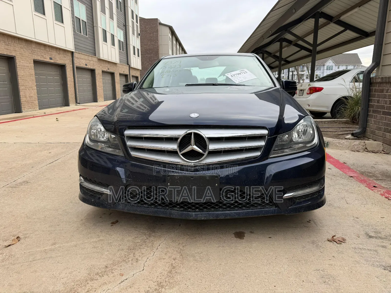 Mercedes-Benz C300 Luxury 4Matic Sedan AWD (3.0L 6cyl 7A) 2012 Bleu