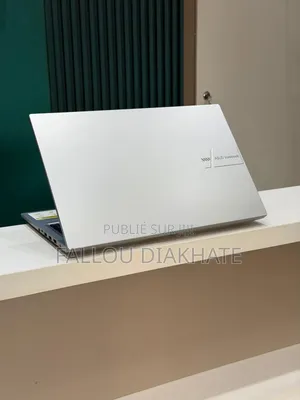 Nouveau Asus ROG Zephyrus M15 GU502LU 16GB Intel Core i7 SSD 512GB