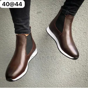 Soulier Cuir Montante by VSPMD