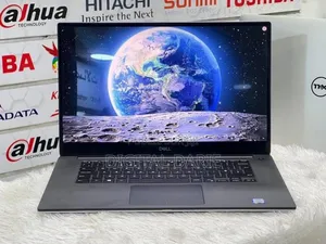 Nouveau Dell Precision 5540 32GB Intel Xeon SSD 512GB