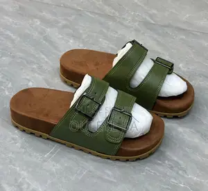 Sandales Élégantes Neuves – Très Confortables