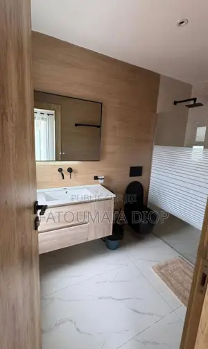 Furnished 2chbre Appartement dans Almadies à Louer