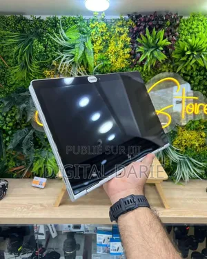 Nouveau HP EliteBook x360 1030 G2 8GB Intel Core i5 SSD 256GB